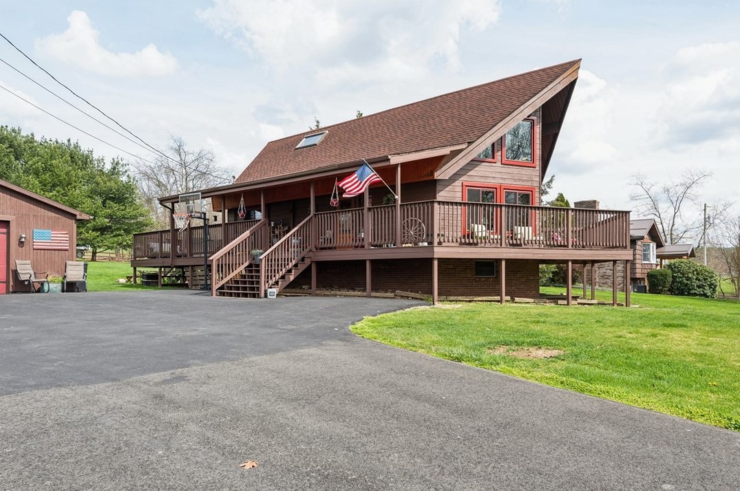 647 Bells Mills Rd, West Newton PA  15089-1842 exterior