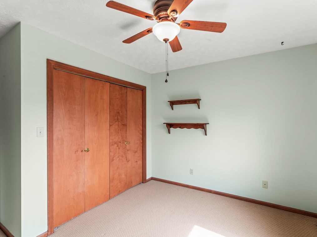 118 Holland Dr, Butler PA  16002-7564 exterior