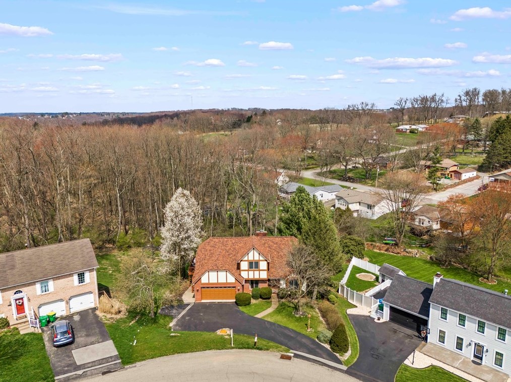 118 Holland Dr, Butler PA  16002-7564 exterior