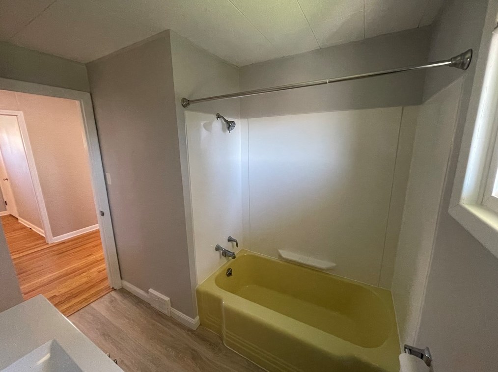 1253 Scenic Dr, Latrobe PA  15650-2735 exterior