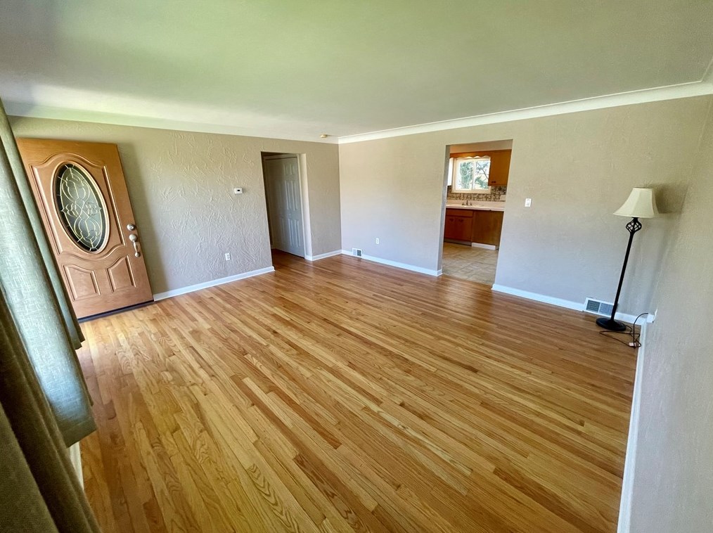 1253 Scenic Dr, Latrobe PA  15650-2735 exterior