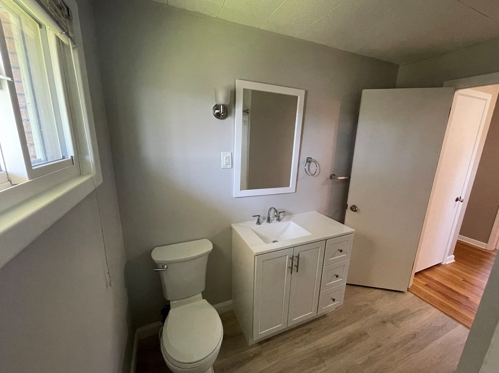 1253 Scenic Dr, Latrobe PA  15650-2735 exterior