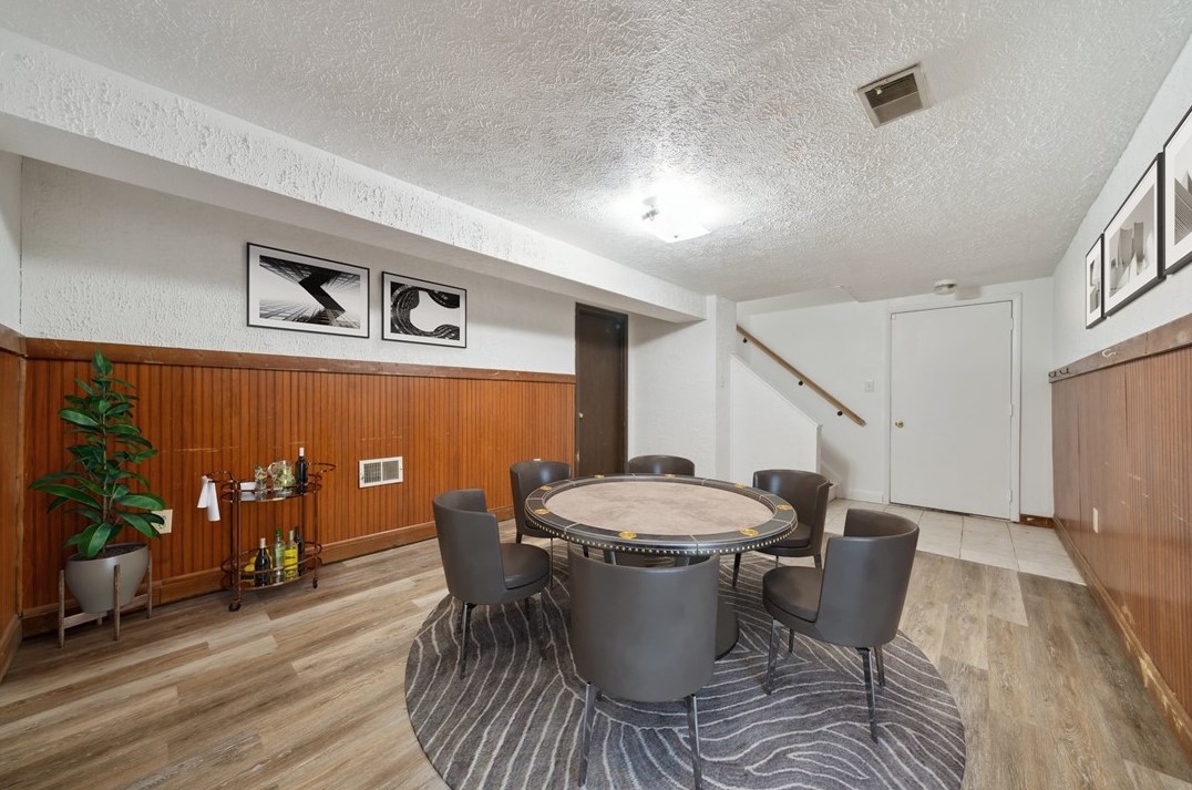 190 Sugar Maple Cir, Washington PA  15301-8319 exterior