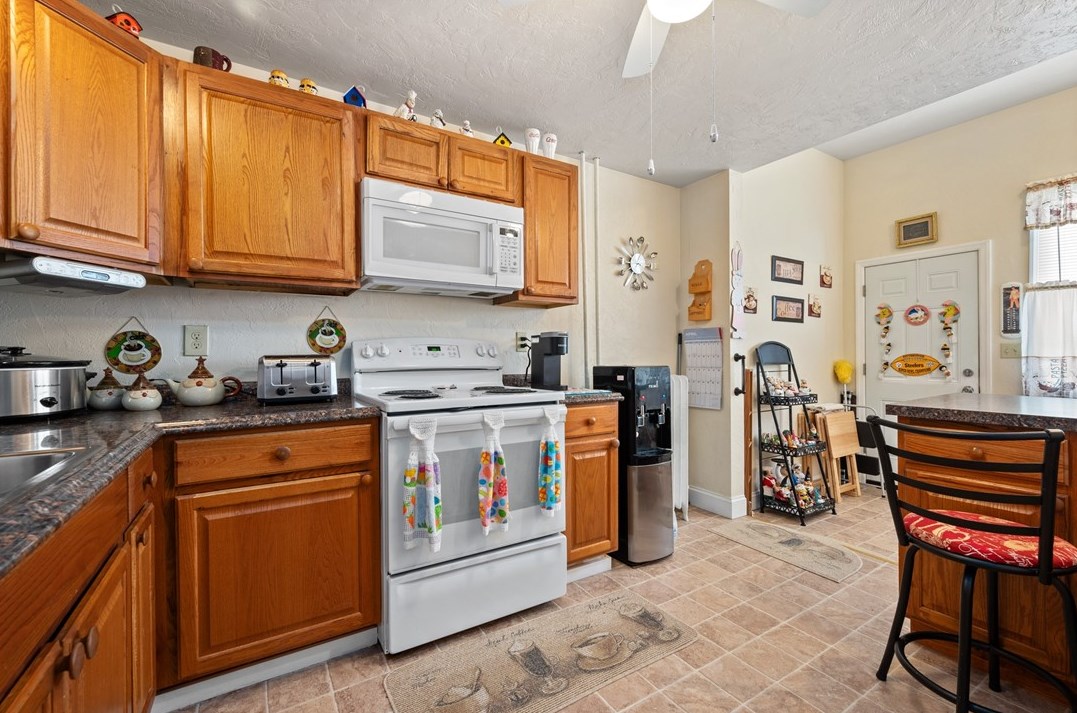 109 Cavitt Ave, Trafford PA 15085-1064 exterior