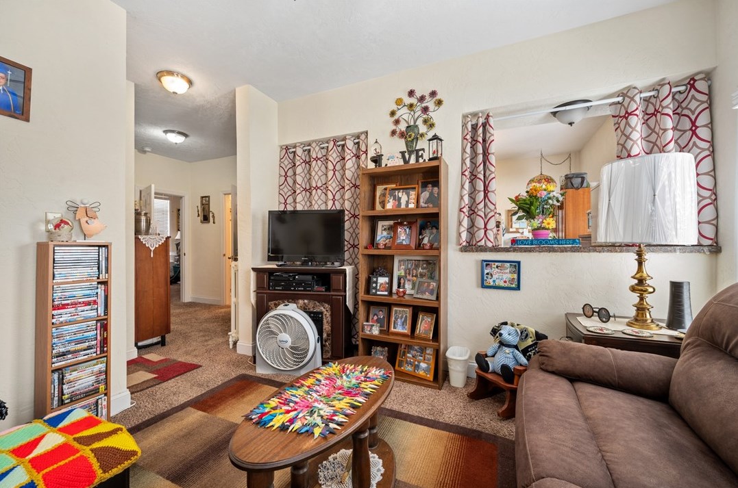 109 Cavitt Ave, Trafford PA 15085-1064 exterior