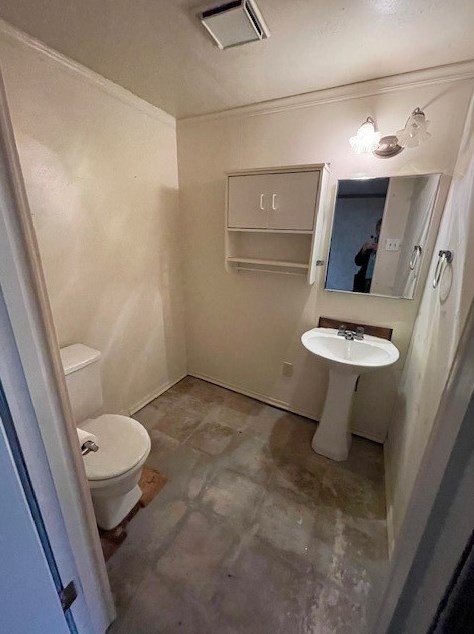 423 Springwood Dr, Verona PA  15147-2623 exterior