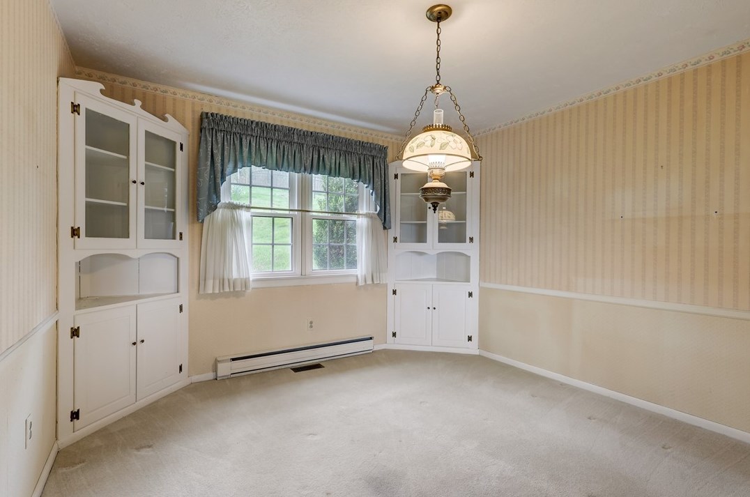 241 Hazelwood Dr, Washington PA  15301-6243 exterior