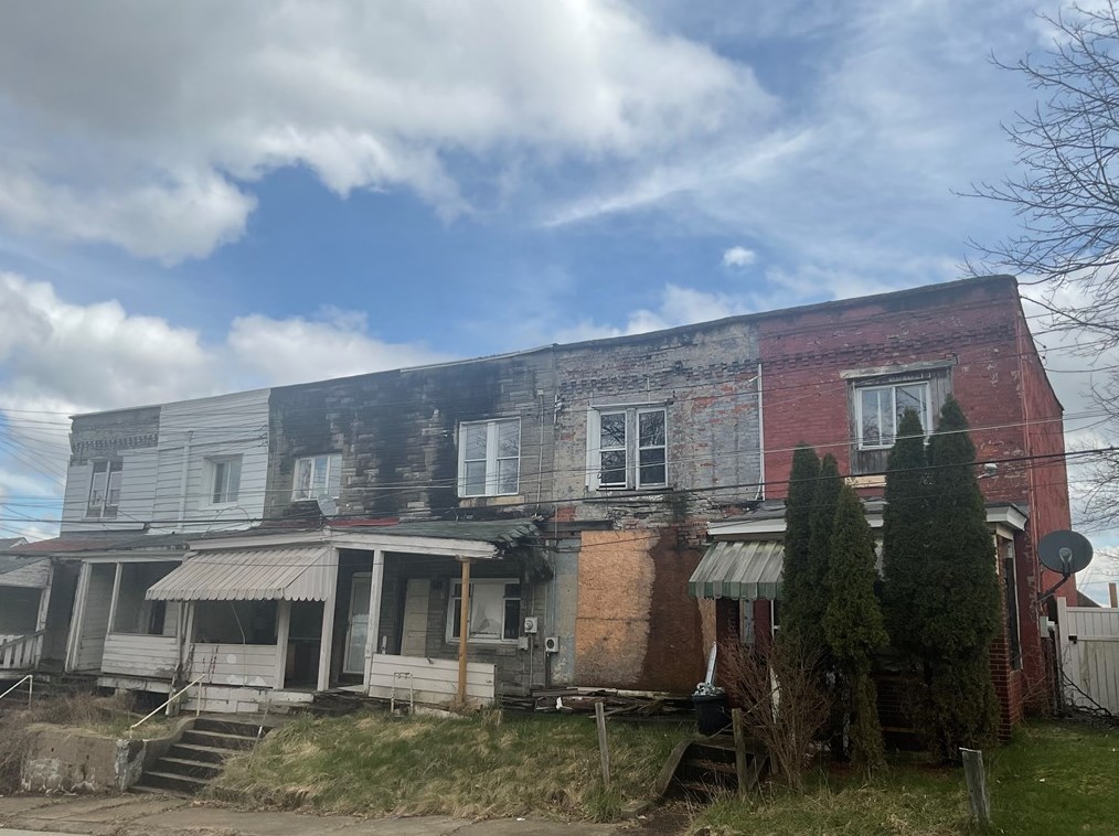 340 11th Ave, Whitaker PA  15120-1439 exterior