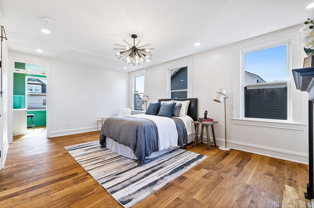 140 Bigham St, Pittsburgh PA  15211-1462 exterior