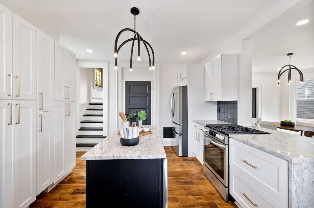 140 Bigham St, Pittsburgh PA  15211-1462 exterior