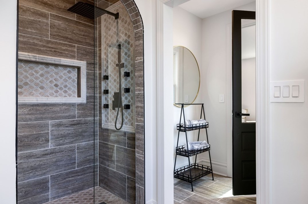 140 Bigham St, Pittsburgh PA  15211-1462 exterior