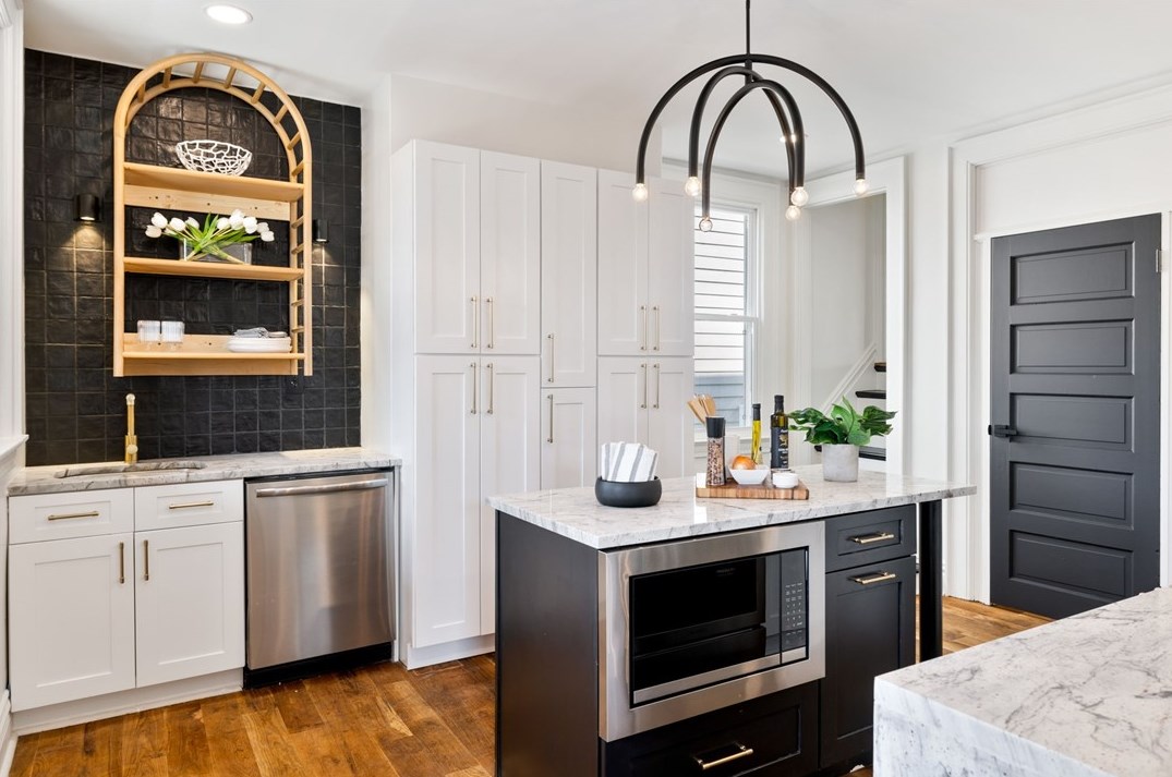 140 Bigham St, Pittsburgh PA  15211-1462 exterior