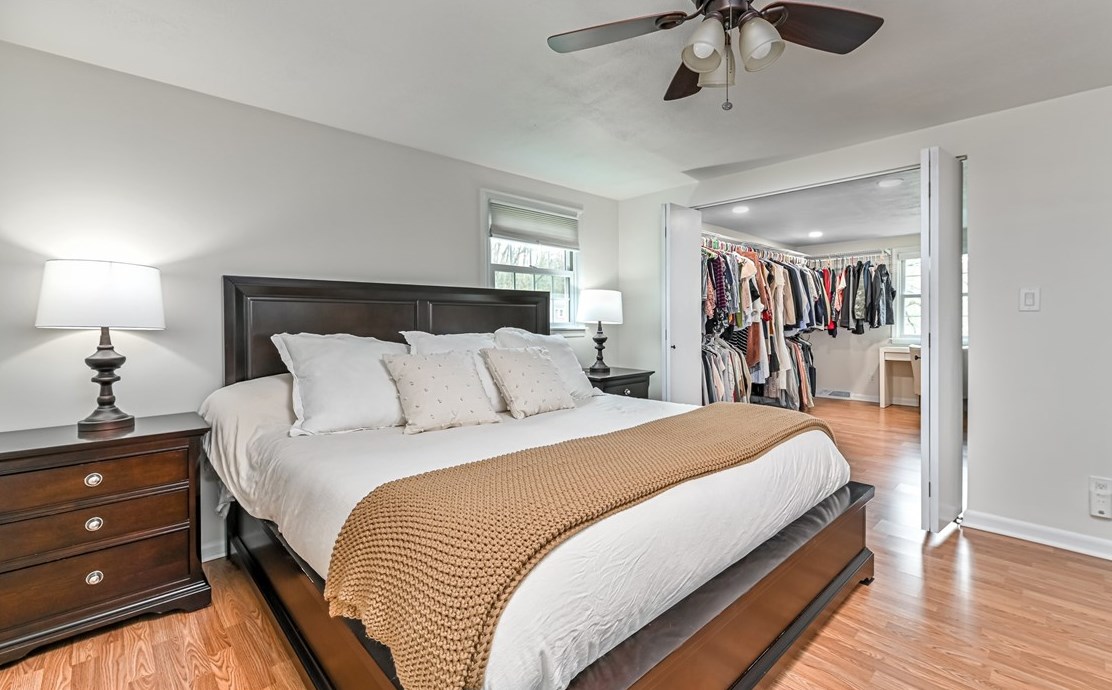 2101 Coventry Dr, Allison Park PA  15101-3364 exterior