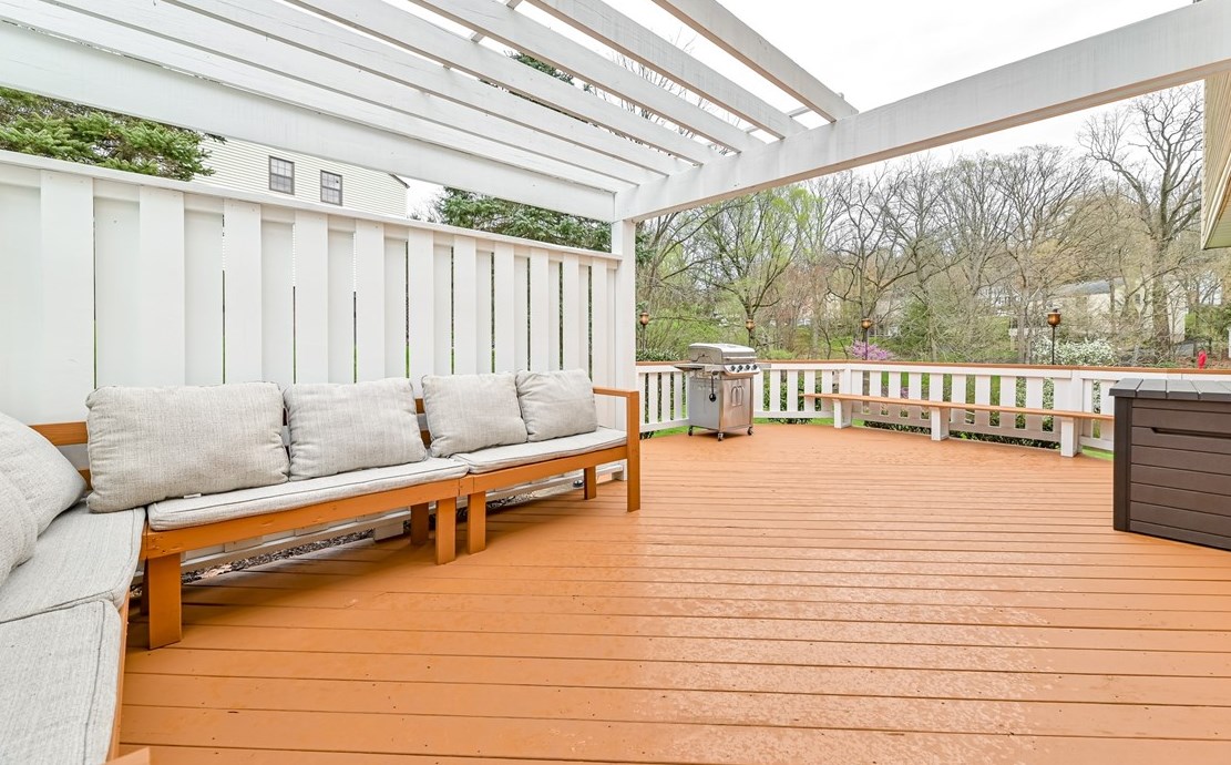 2101 Coventry Dr, Allison Park PA  15101-3364 exterior