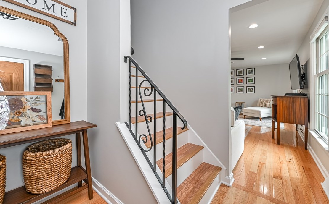 2101 Coventry Dr, Allison Park PA  15101-3364 exterior