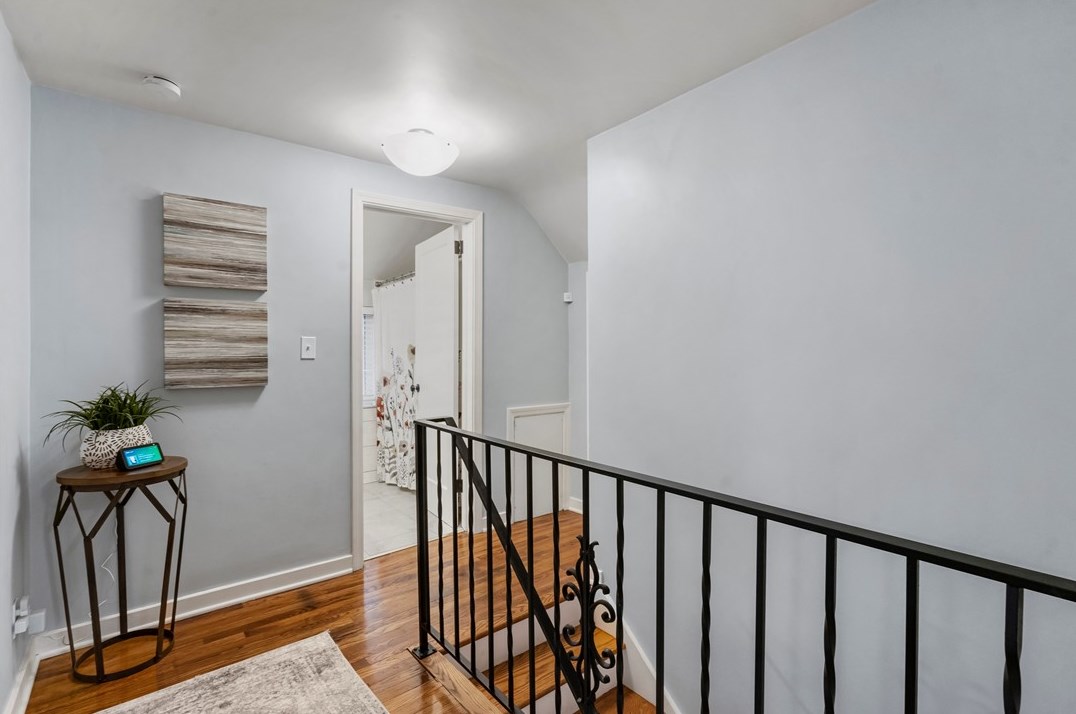 4268 Stanton Ave, Pittsburgh PA  15201-2242 exterior