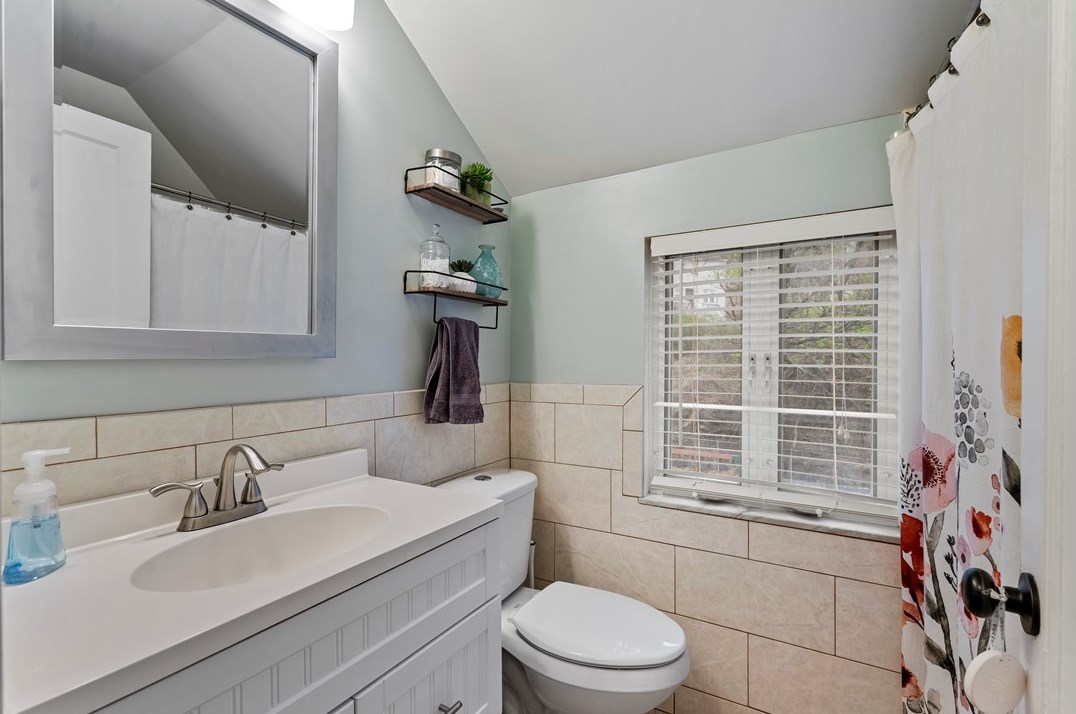 4268 Stanton Ave, Pittsburgh PA  15201-2242 exterior