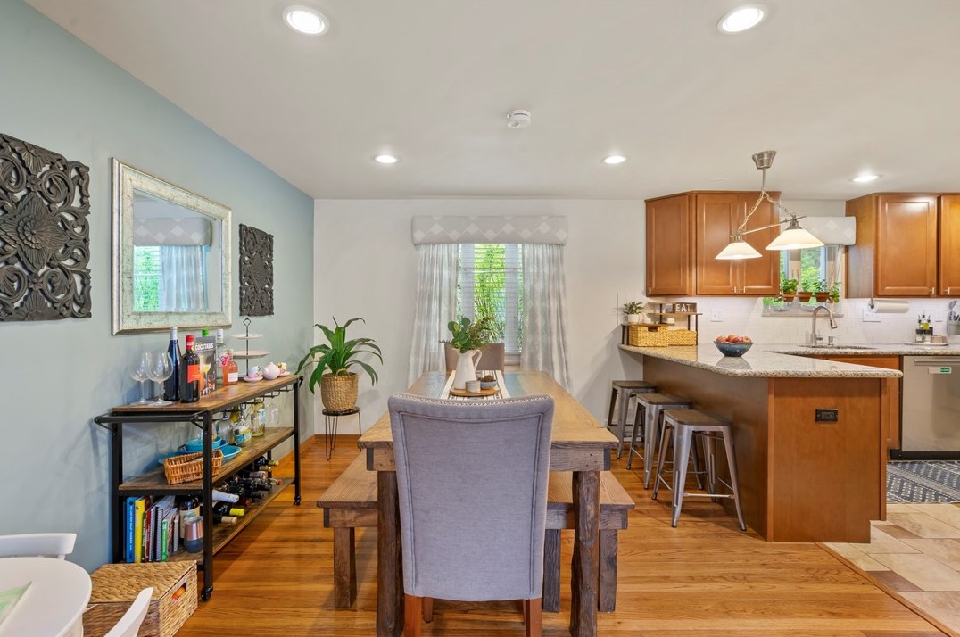 4268 Stanton Ave, Pittsburgh PA  15201-2242 exterior