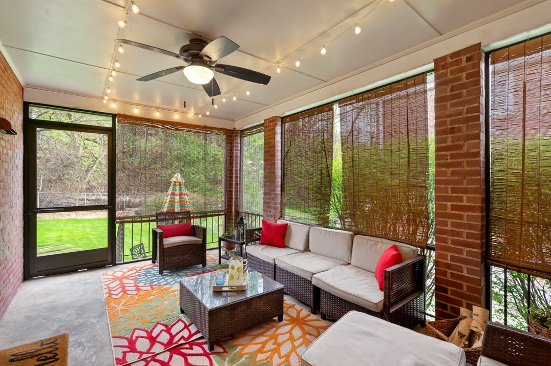 4268 Stanton Ave, Pittsburgh PA  15201-2242 exterior