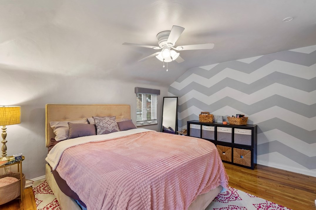 4268 Stanton Ave, Pittsburgh PA  15201-2242 exterior