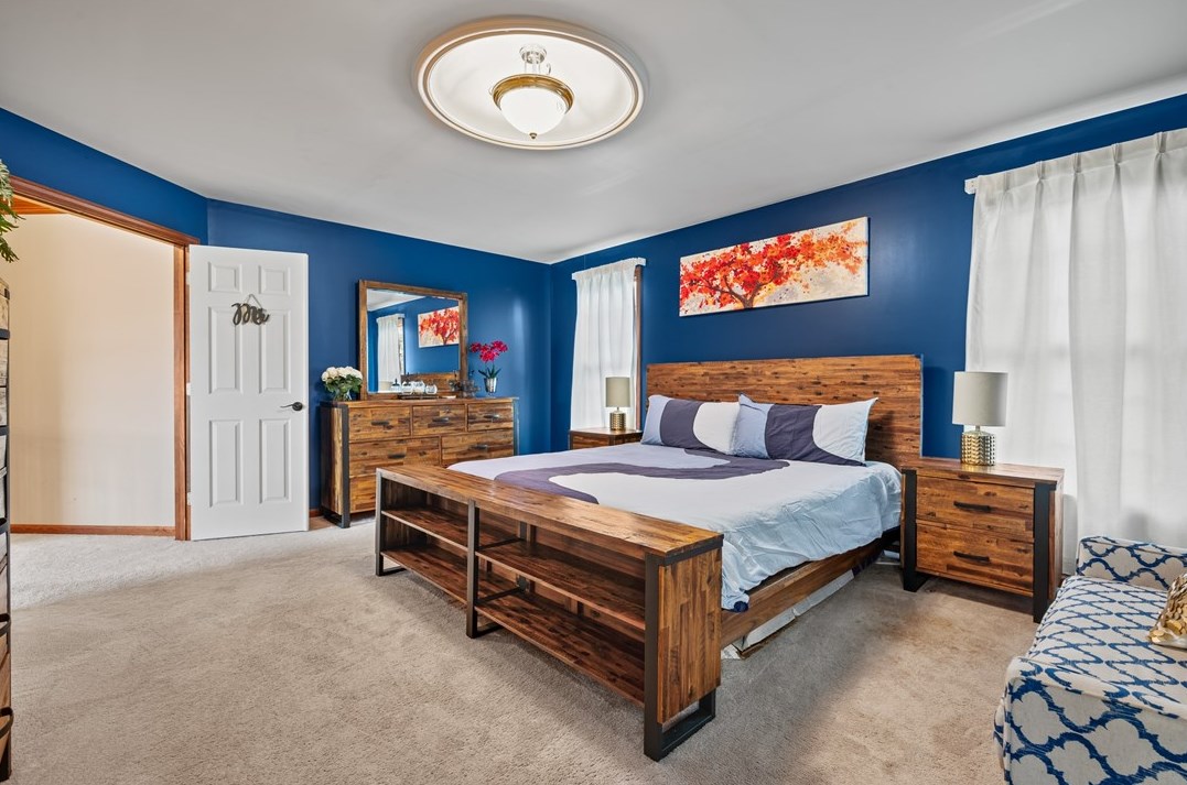 1050 Lexington Dr, Export PA 15632-9022 exterior