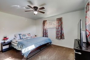 21 Run St, Collier Township PA  15106-1938 exterior