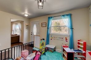 21 Run St, Collier Township PA  15106-1938 exterior