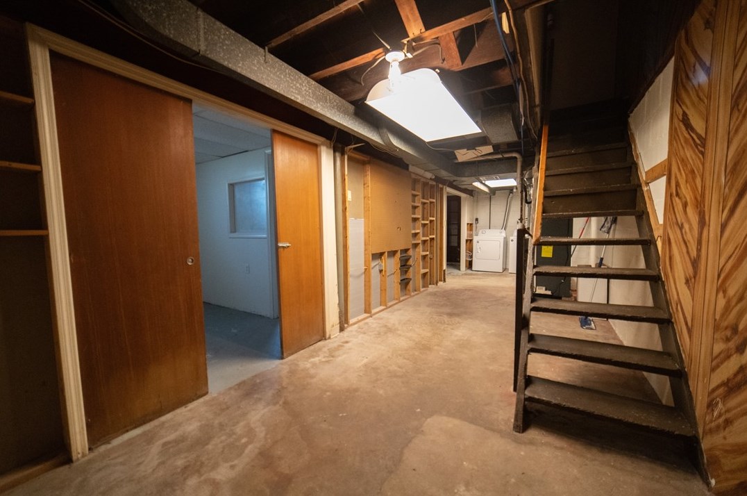 177 Magnolia St, Whitaker PA 15120-2332 exterior