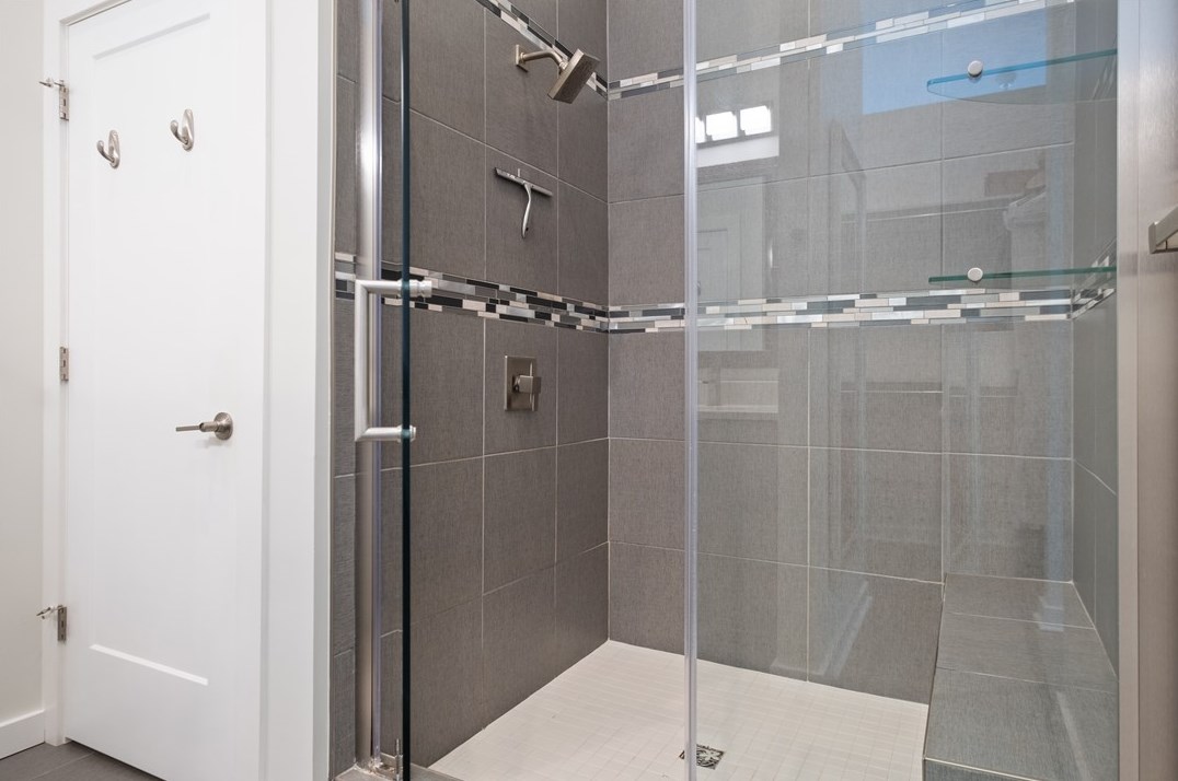 144 43rd St, Pittsburgh PA  15201-3148 exterior