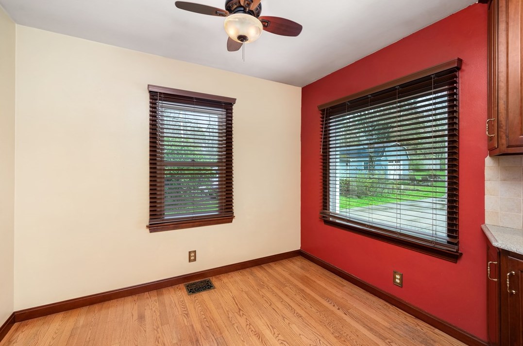 44 3rd Ave, Greenville PA  16125-1717 exterior