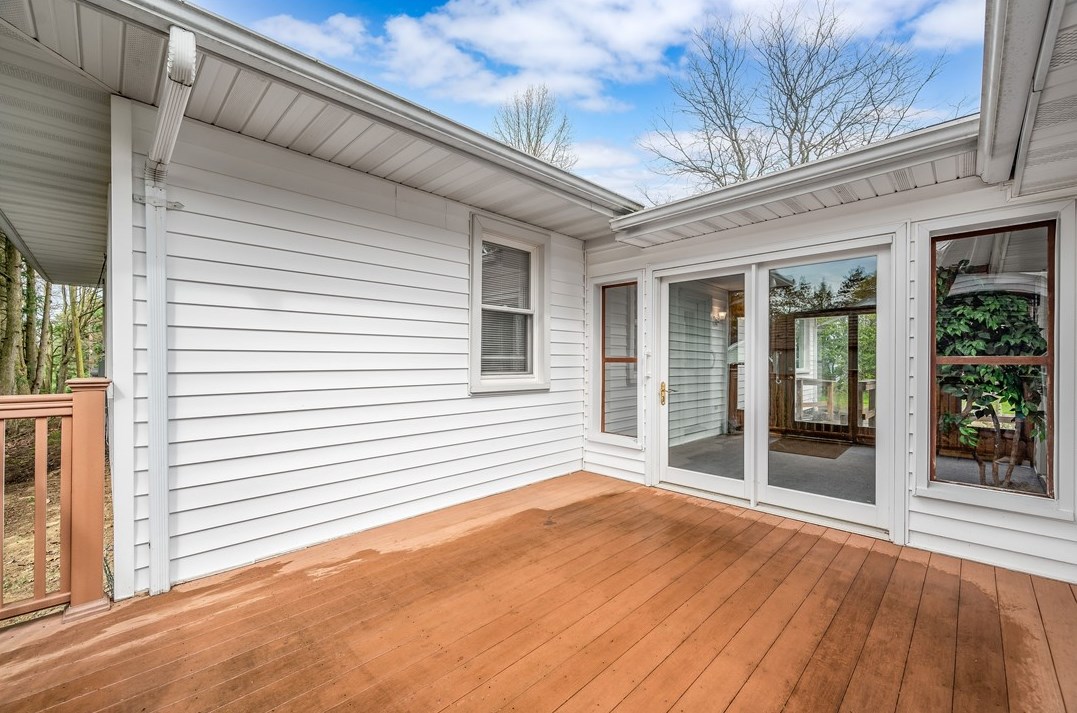 44 3rd Ave, Greenville PA  16125-1717 exterior