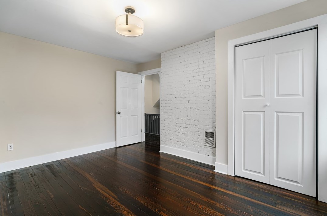 94 Wyoming St, Pittsburgh PA 15211-1744 exterior