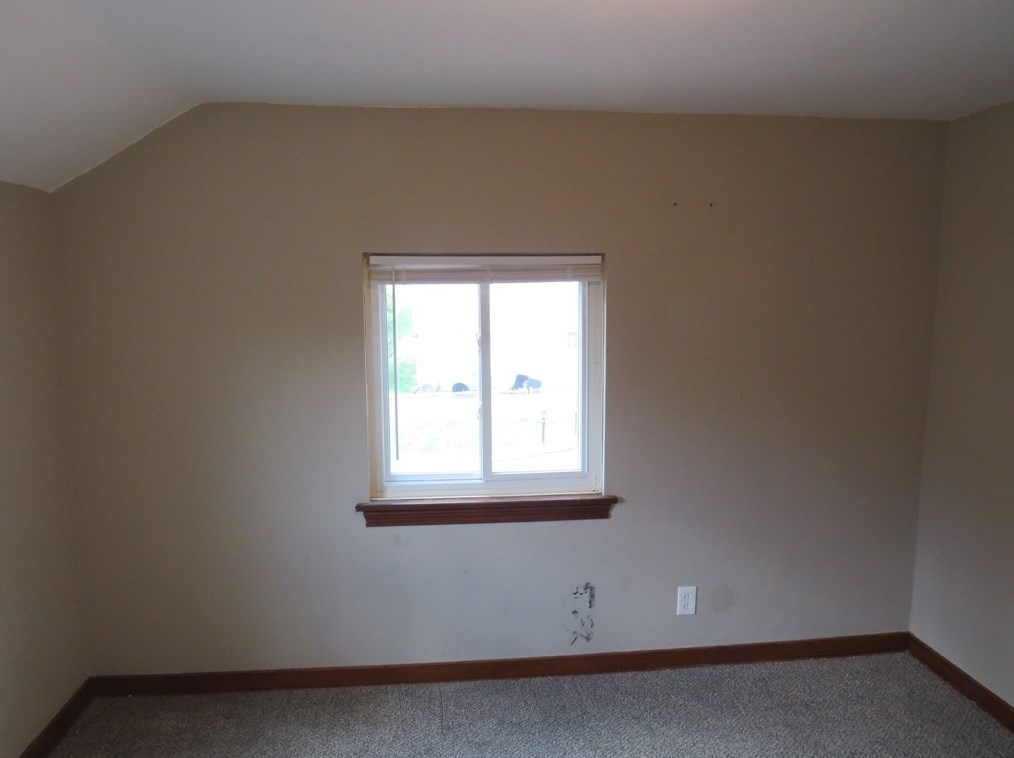 1030 Jefferson St, Mckeesport PA  15132-1628 exterior