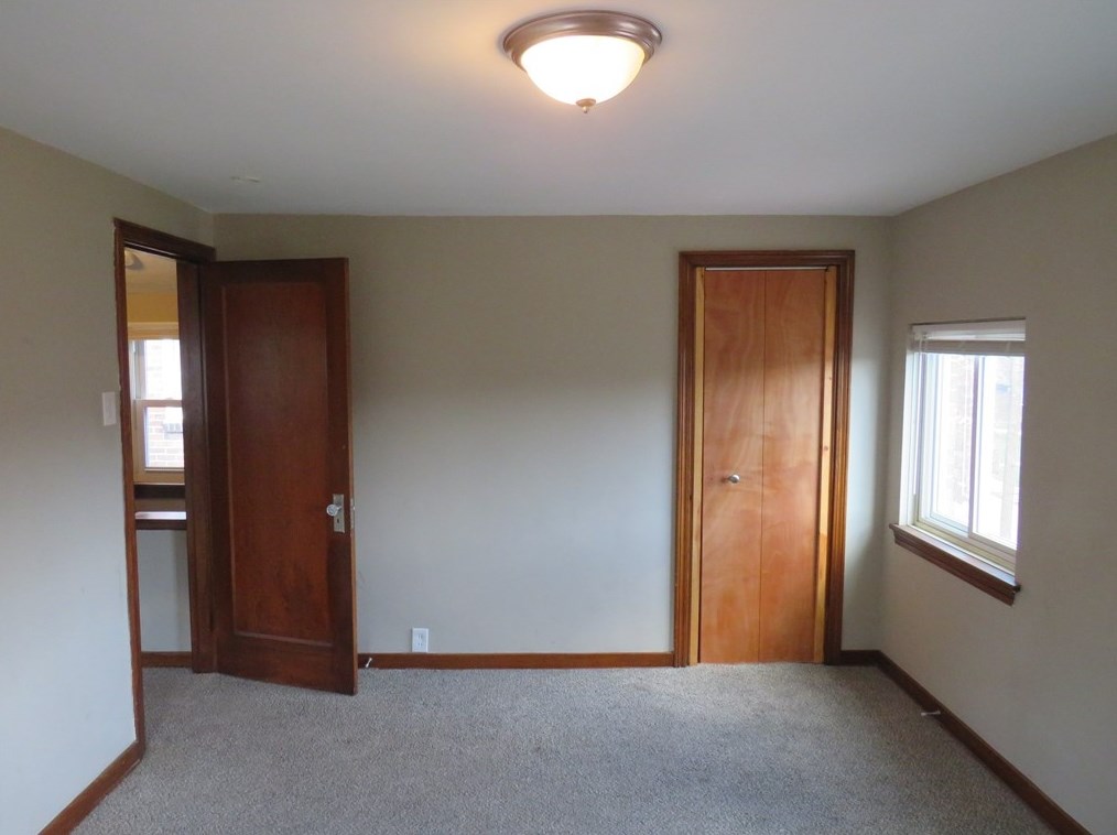 1030 Jefferson St, Mckeesport PA  15132-1628 exterior