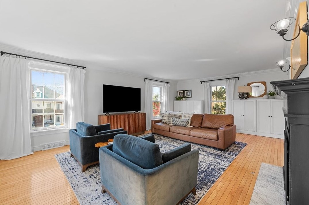 1811 Villa Dr, Gibsonia PA 15044-7446 exterior