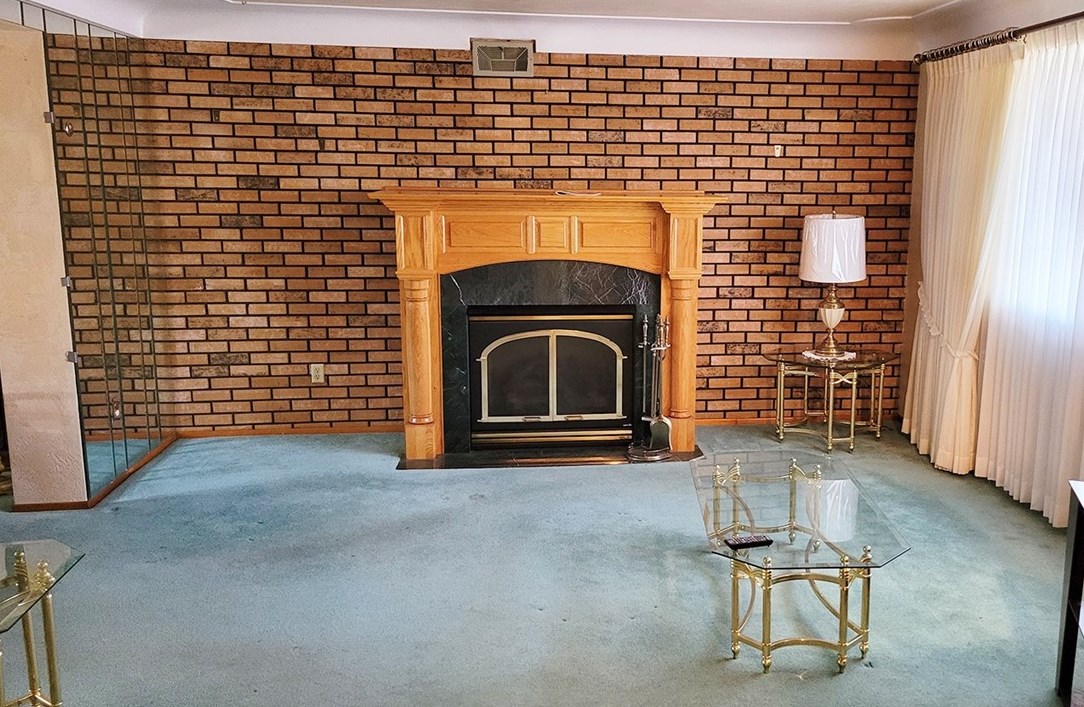 605 Sunnyside Ave, East Pgh, PA 15112