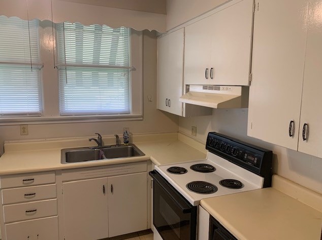 1809 Highland Ave, New Castle PA  16105-2300 exterior