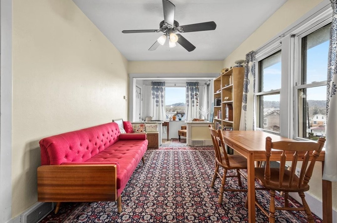 110 Noll Ave, Pittsburgh PA 15205-2110 exterior