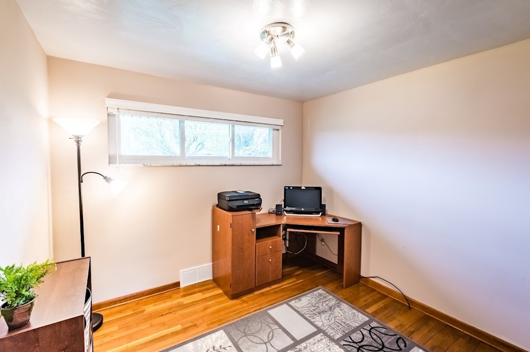 115 Freedom Rd, Butler PA 16001-1305 exterior