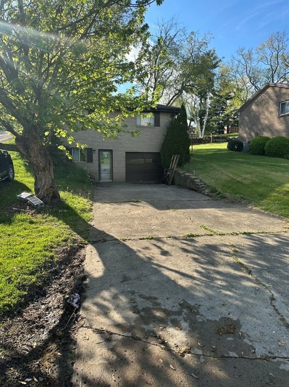 900 Sycamore St, Washington PA 15301-1852 exterior