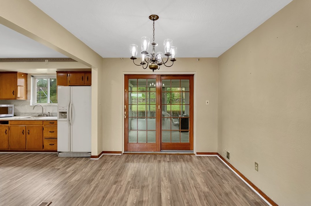 308 Conroy Dr, Pittsburgh PA  exterior