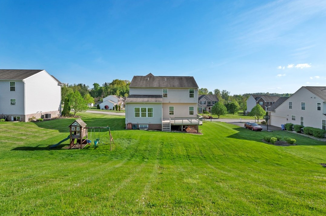 10861 Gasson Dr, North Huntingdon PA 15642-8878 exterior