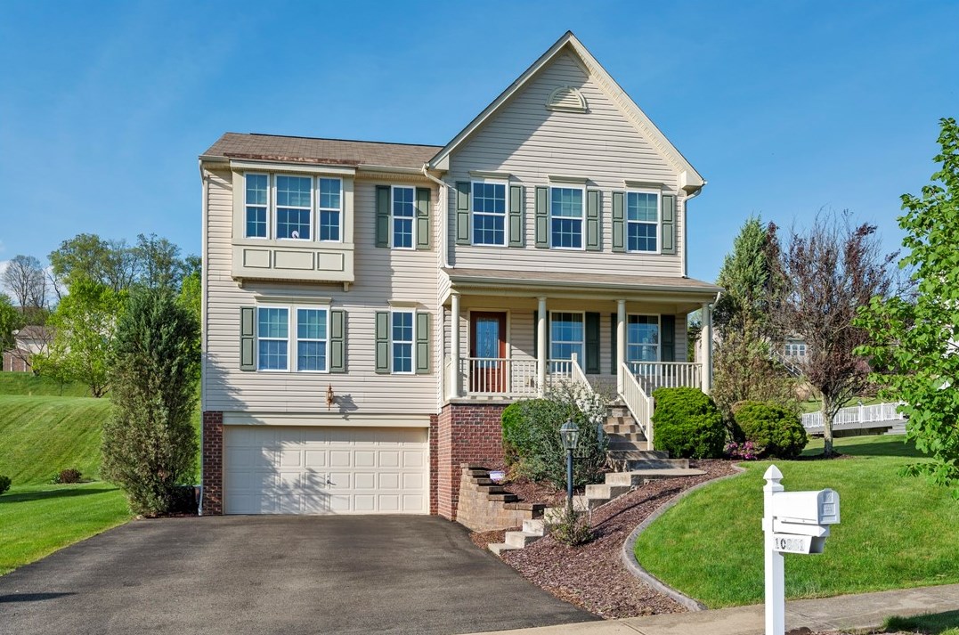 10861 Gasson Dr, North Huntingdon PA 15642-8878 exterior