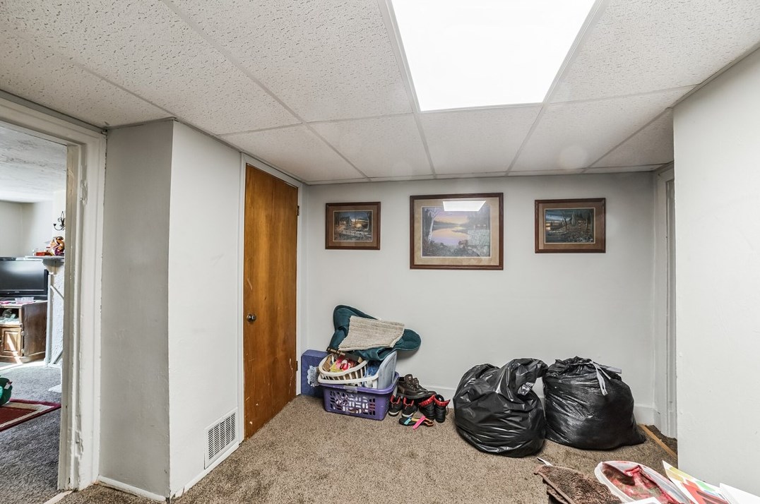 201 Fairview Ave, Pittsburgh PA 15238-3317 exterior