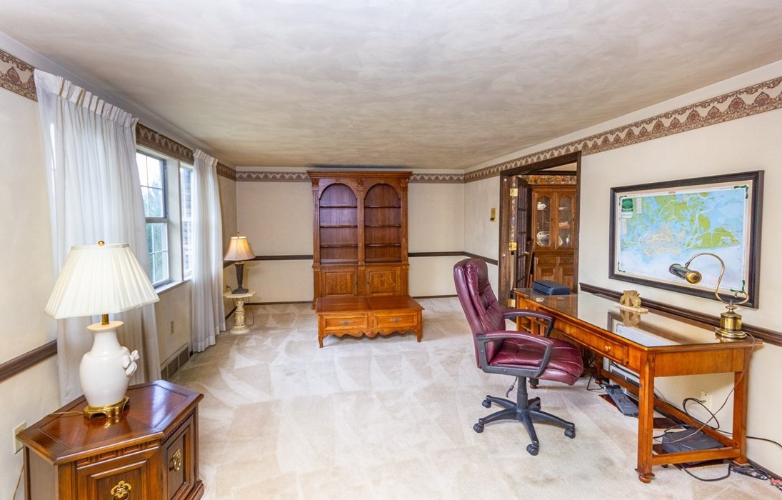 712 Silvis Way, Trafford, PA 15085