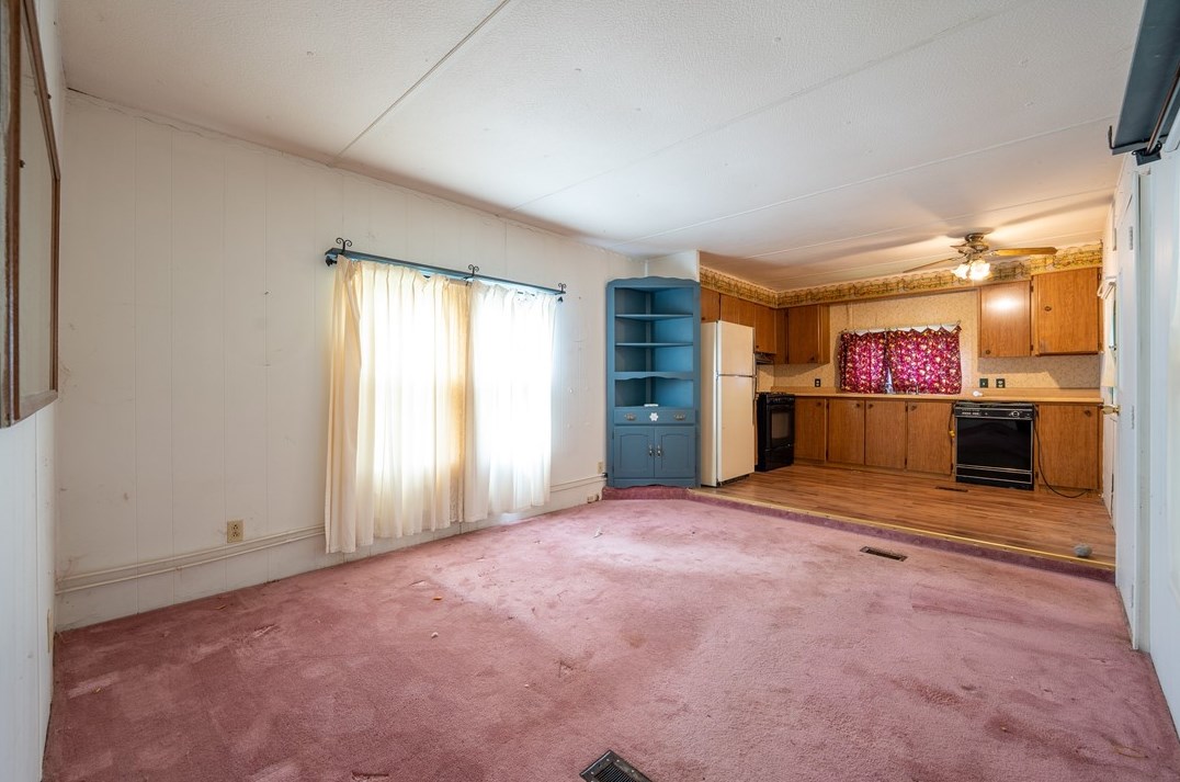 138 Mutual Patch Rd, Greensburg PA  15601-6373 exterior