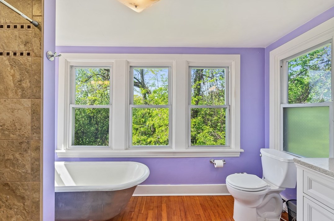 4744 Kincaid St, Pittsburgh PA 15224-1215 exterior