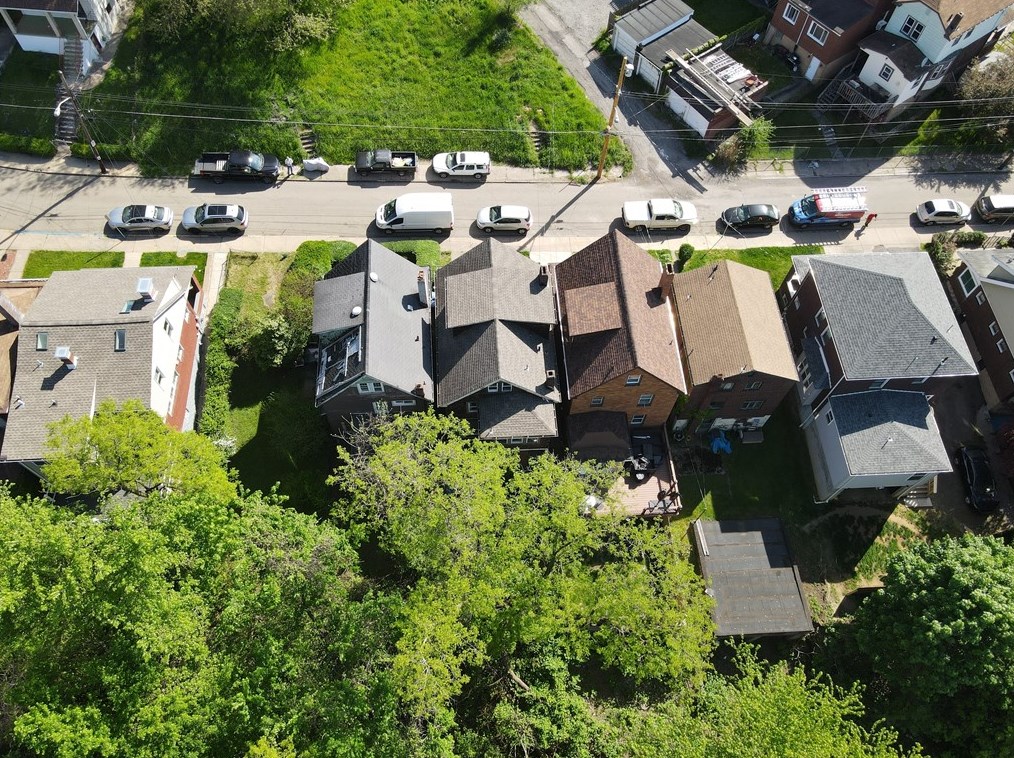 4744 Kincaid St, Pittsburgh PA 15224-1215 exterior