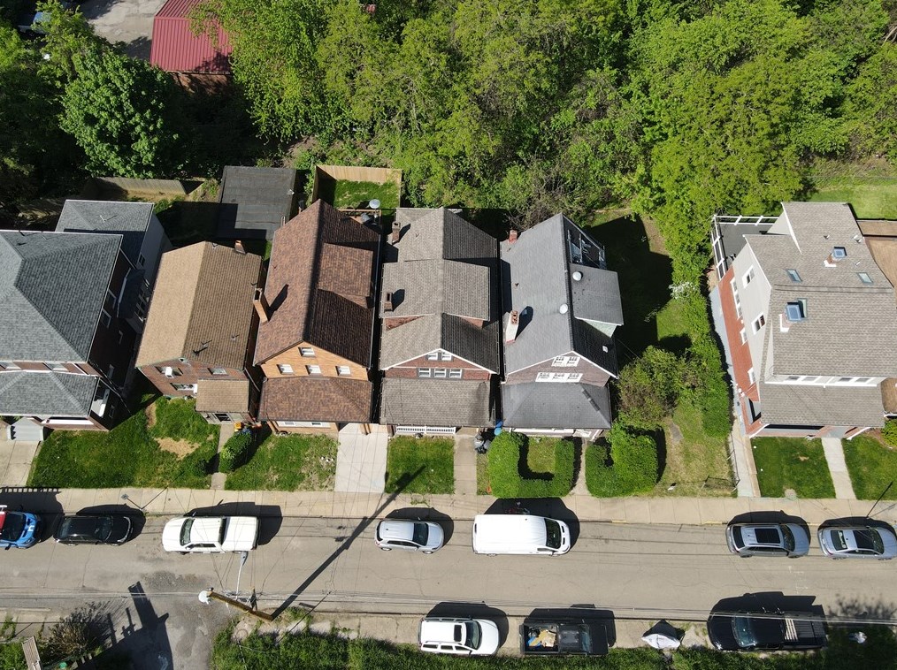 4744 Kincaid St, Pittsburgh PA 15224-1215 exterior