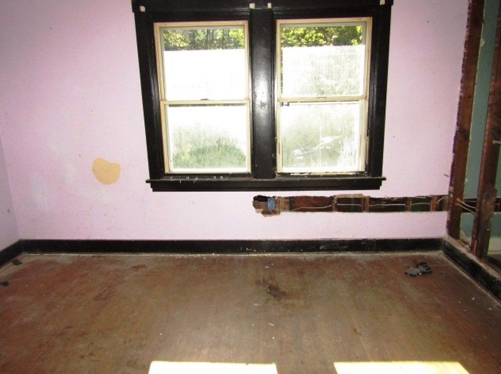 5725 Verona Rd, Verona PA  15147-3012 exterior